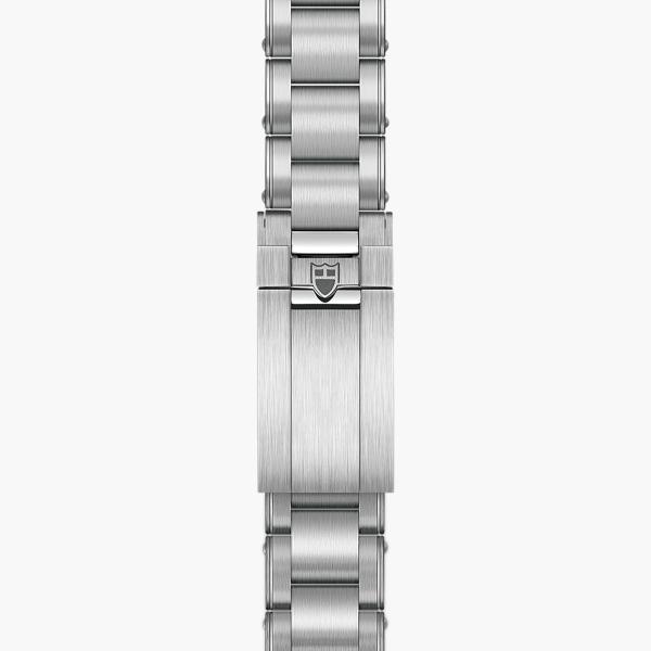 TUDOR Black Bay Pro (Ref: M79470-0001)
