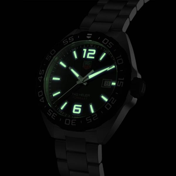 TAG Heuer TAG HEUER FORMULA 1 DATE (Ref: WAZ1110.BA0875)