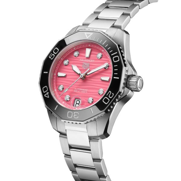 TAG Heuer TAG HEUER AQUARACER PROFESSIONAL 300 DATE (Ref: WBP231J.BA0618)