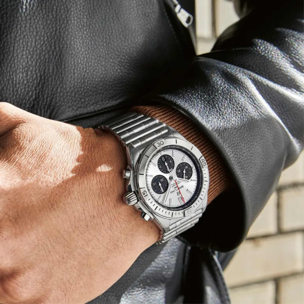 Breitling Chronomat B01 42 (Ref: AB0134101G1A1)