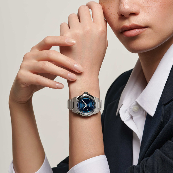 Longines CONQUEST (Ref: L3.430.4.97.6)