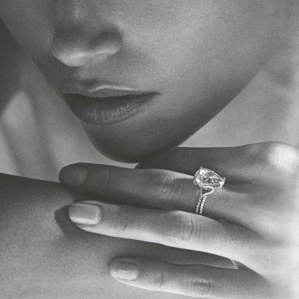 Ole Lynggaard Copenhagen Love Bands Solitaire Ring (Ref: A2784-404)