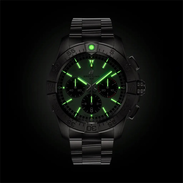 Breitling Avenger B01 Chronograph 44 (Ref: AB0147101L1A1)