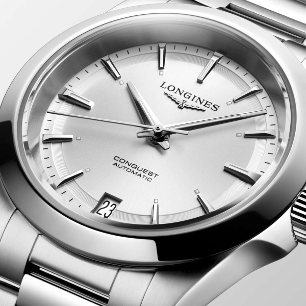 Longines CONQUEST (Ref: L3.430.4.72.6)