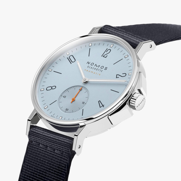 NOMOS Glashütte Ahoi Neomatik Sky (Ref: 568)