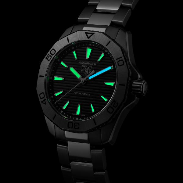 TAG Heuer TAG HEUER AQUARACER PROFESSIONAL 200 (Ref: WBP1110.BA0627)