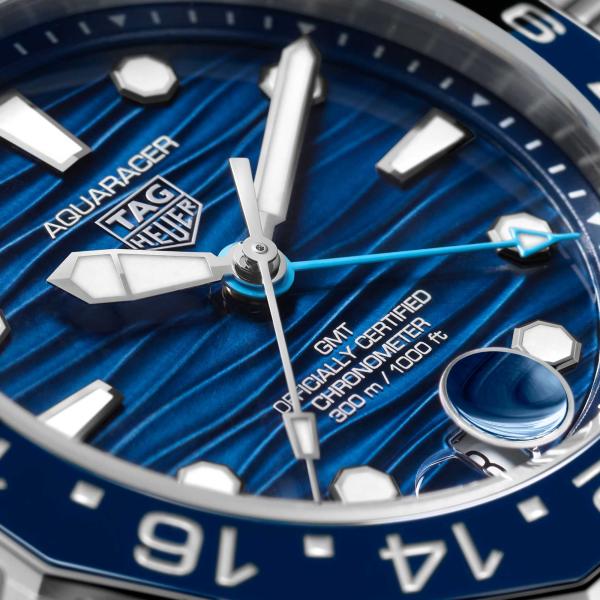 TAG Heuer TAG HEUER AQUARACER PROFESSIONAL 300 GMT (Ref: WBP5114.FT6259)
