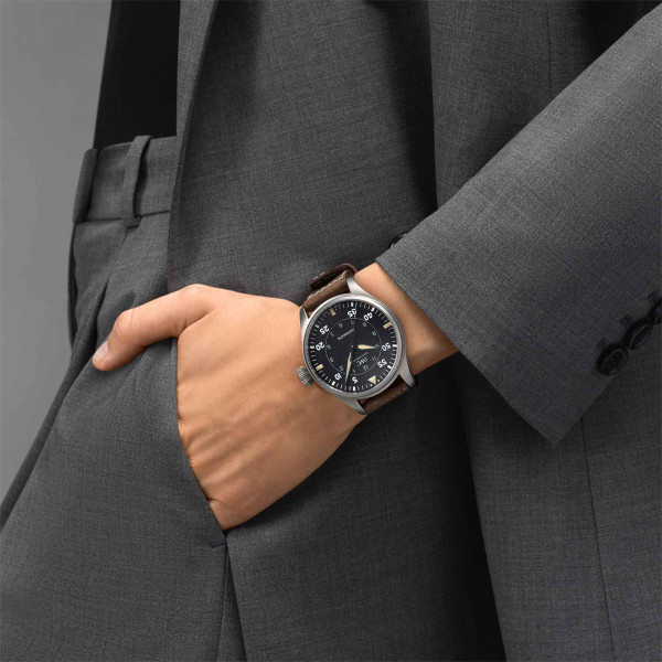IWC BIG PILOT’S WATCH 43 SPITFIRE (Ref: IW329701)