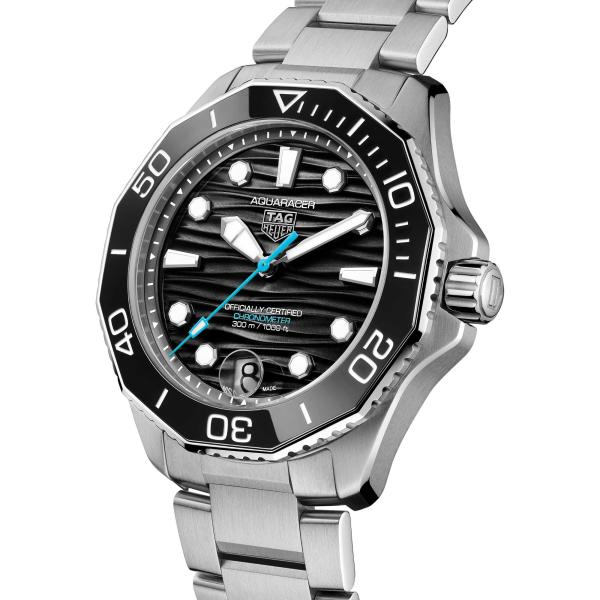 TAG Heuer TAG HEUER AQUARACER PROFESSIONAL 300 DATE (Ref: WBP5110.BA0013)