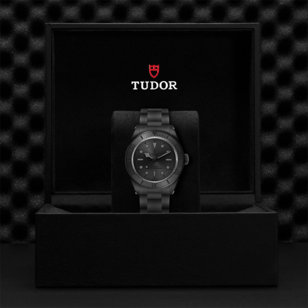 TUDOR Black Bay Ceramic (Ref: M7941A1ACNU-0001)