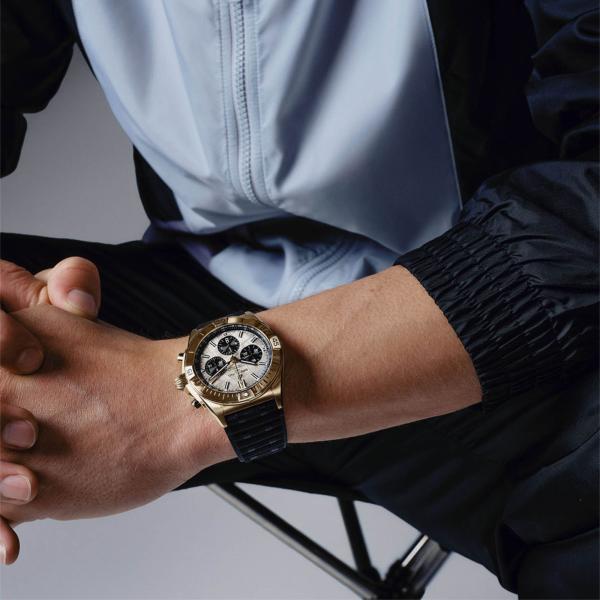 Breitling Chronomat B01 42 Erling Haaland (Ref: RB01347A1F1S1)