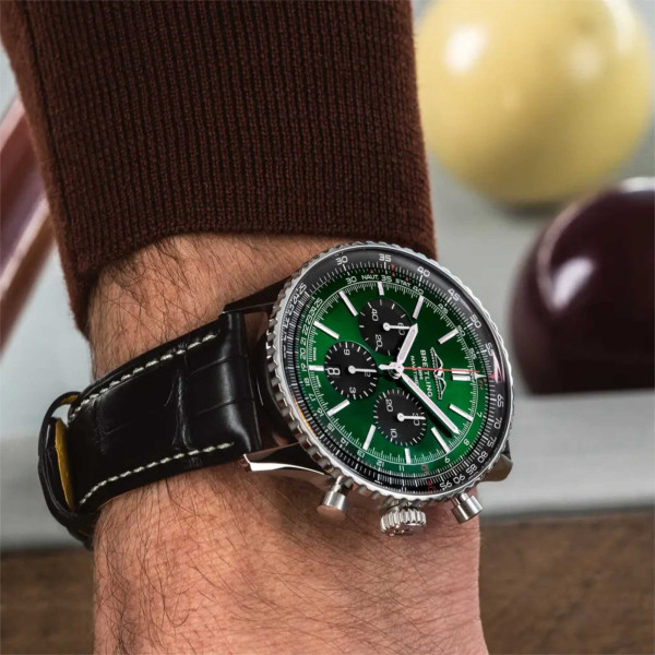 Breitling Navitimer B01 Chronograph 46 (Ref: AB0137241L1P1)