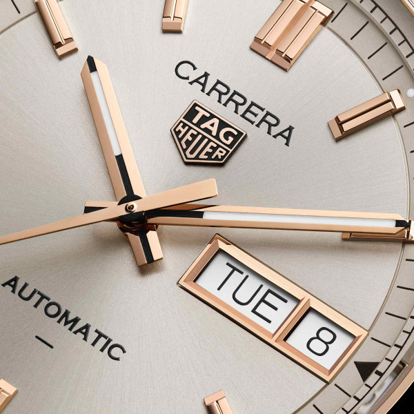 TAG Heuer TAG HEUER CARRERA DAY-DATE (Ref: WDA2150.BA0043)