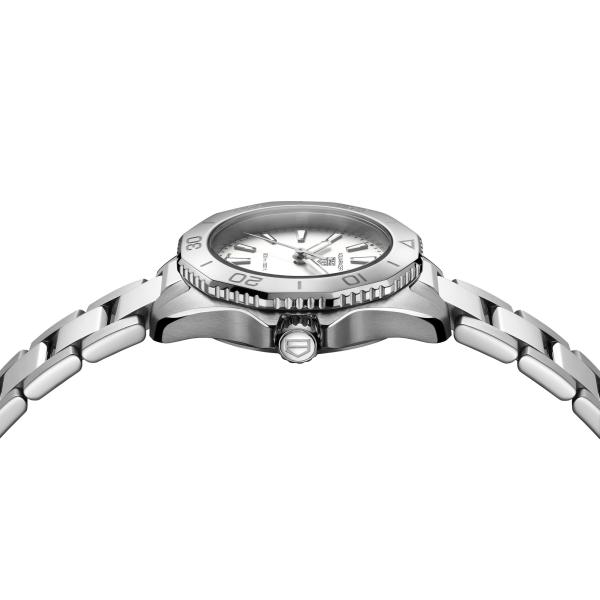 TAG Heuer TAG HEUER AQUARACER PROFESSIONAL 200 (Ref: WBP1411.BA0622)