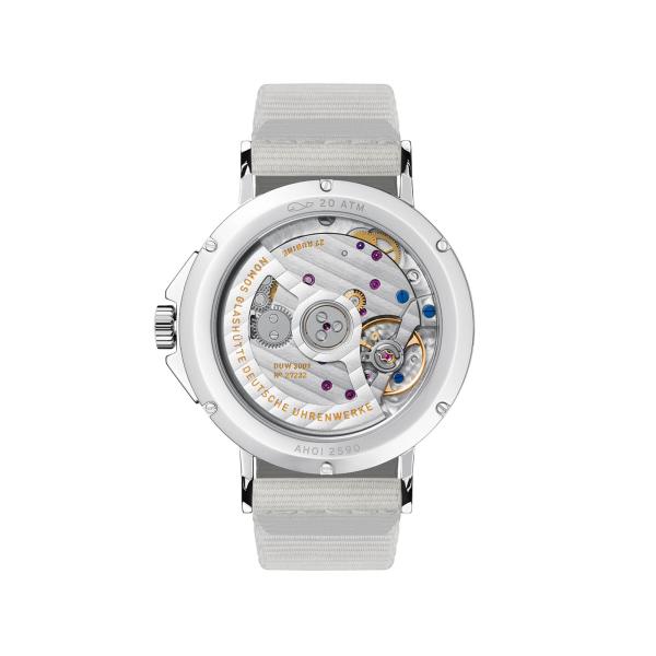 NOMOS Glashütte Ahoi Neomatik signalweiß (Ref: 564)
