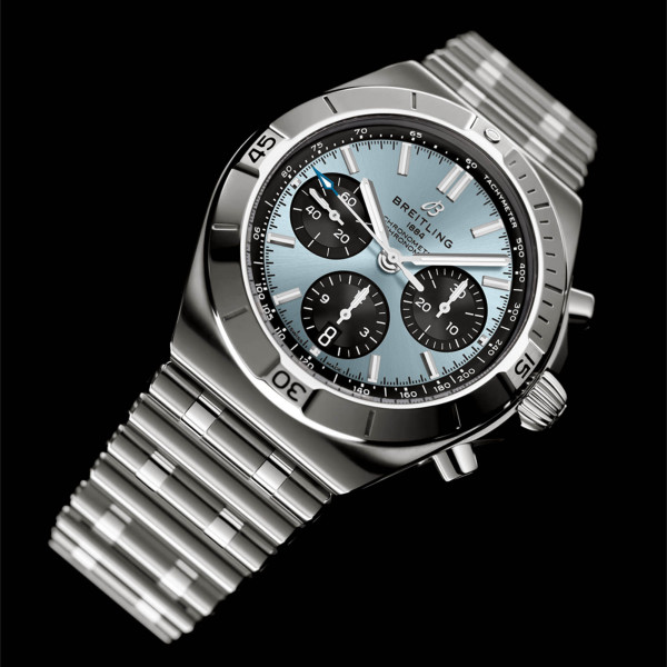 Breitling Chronomat B01 42 (Ref: PB0158101C1A1)