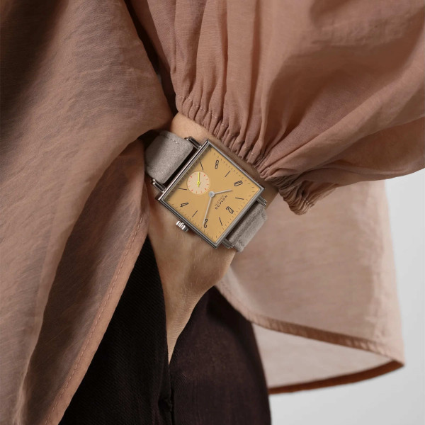 NOMOS Glashütte Tetra Ochra (Ref: 437.SB)