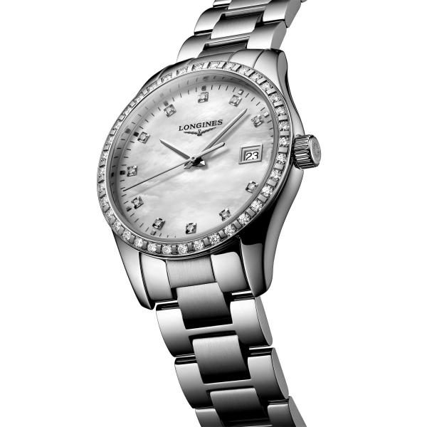 Longines Conquest Classic (Ref: L2.386.0.87.6)