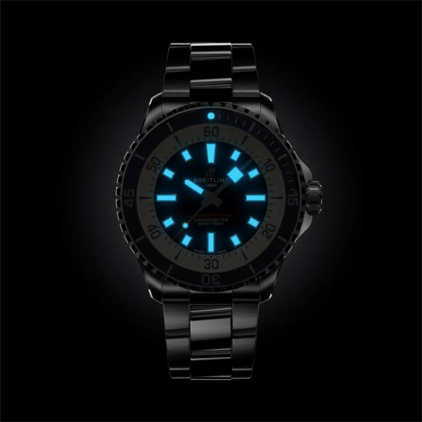 Breitling Superocean Automatic 42 (Ref: A17375E71C1A1)