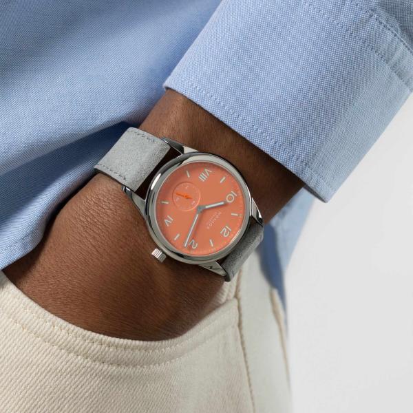 NOMOS Glashütte Club Campus 38 cream coral (Ref: 725)