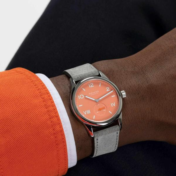 NOMOS Glashütte Club Campus 38 cream coral (Ref: 725)