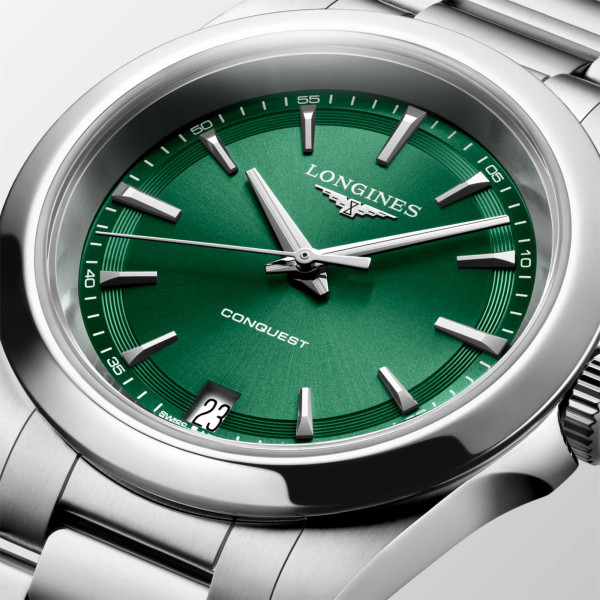 Longines CONQUEST (Ref: L3.460.4.09.6)