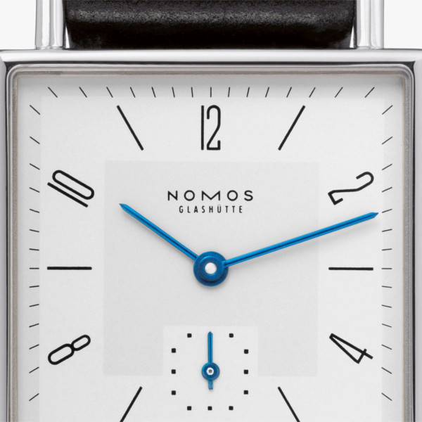 NOMOS Glashütte Tetra 27 (Ref: 401)