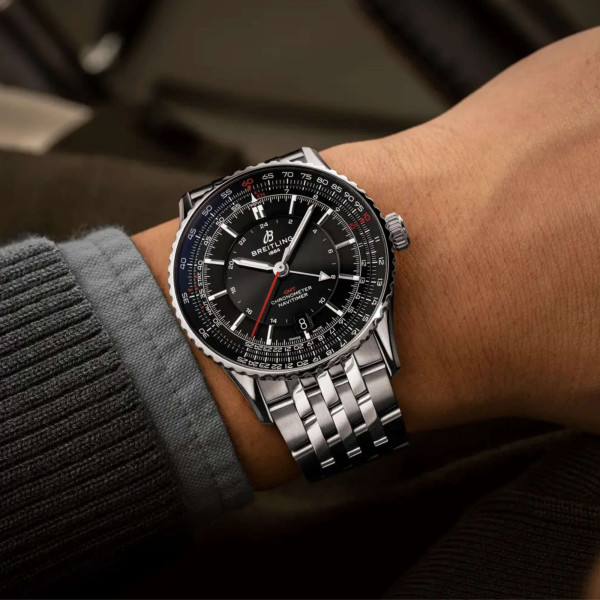 Breitling Navitimer Automatic GMT 41 (Ref: A32310251B1A1)