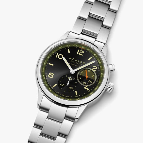 NOMOS Glashütte Club Sport Neomatik Weltzeit Vector (Ref: 790.S9)