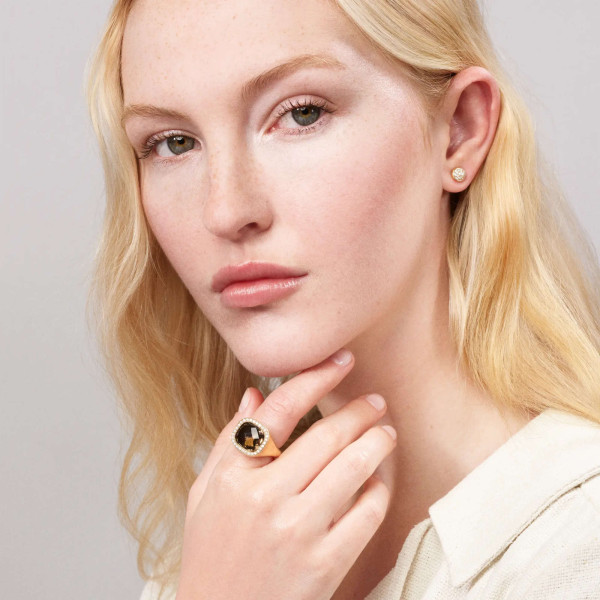 Ole Lynggaard Copenhagen Cushion Ring (Ref: A2840-401)