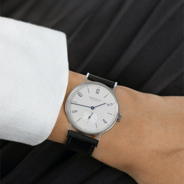 NOMOS Glashütte Tangente (Ref: 139)