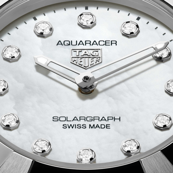 TAG Heuer TAG HEUER AQUARACER PROFESSIONAL 100 SOLARGRAPH (Ref: WBP141H.BA0049)