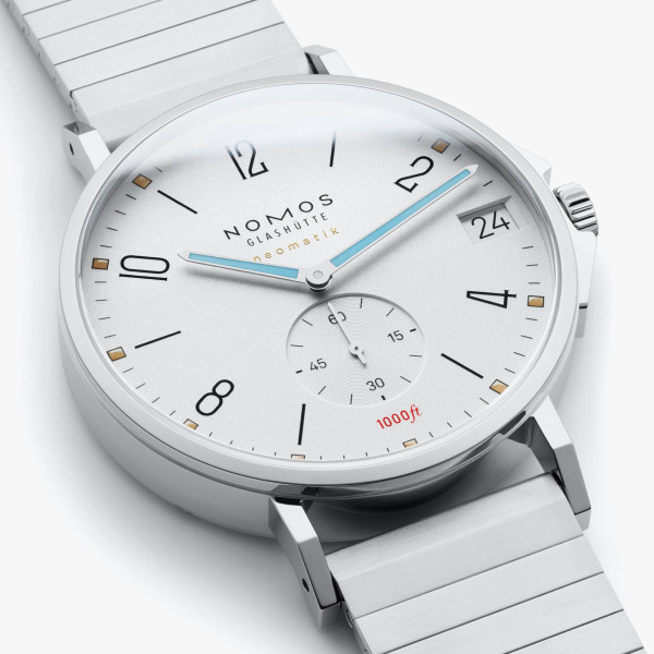 NOMOS Glashütte Tangente Sport neomatik 42 Datum (Ref: 580)