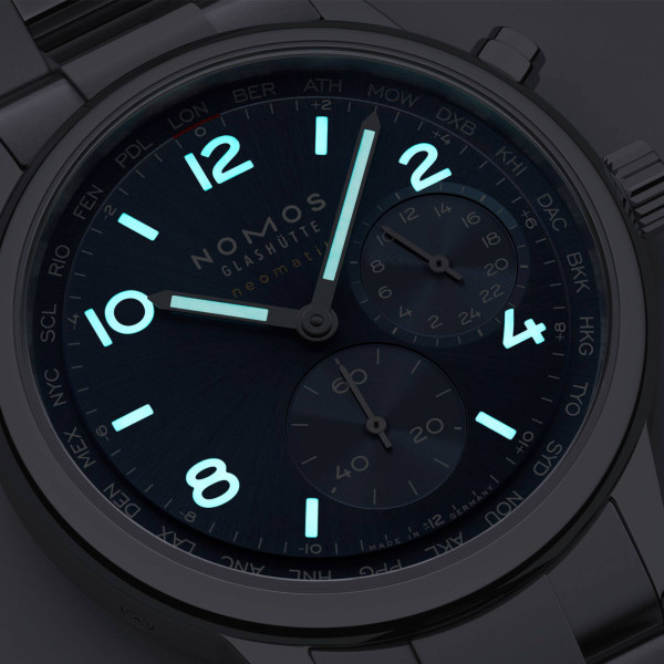 NOMOS Glashütte Club Sport Neomatik Weltzeit blau (Ref: 790.SB)