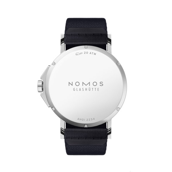 NOMOS Glashütte Ahoi Neomatik 38 Datum (Ref: 525.SB)