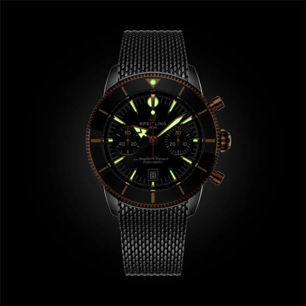 Breitling Superocean Heritage B01 Chronograph 42 (Ref: UB0156H11B1A1)