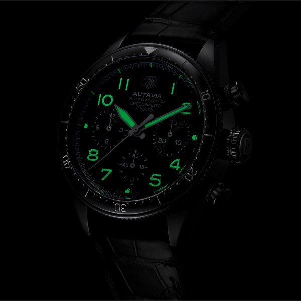 TAG Heuer TAG HEUER AUTAVIA FLYBACK CHRONOMETER (Ref: CBE511C.FC8280)