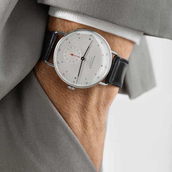NOMOS Glashütte Metro neomatik 39 (Ref: 1113)