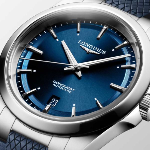 Longines CONQUEST (Ref: L3.720.4.92.9)