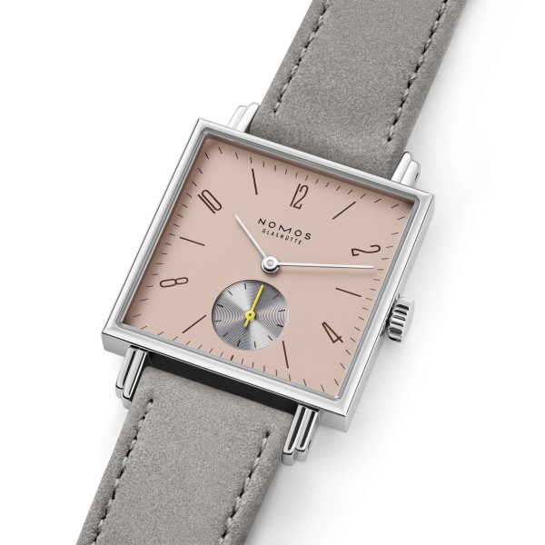 NOMOS Glashütte Tetra – Die Kapriziöse (Ref: 474)