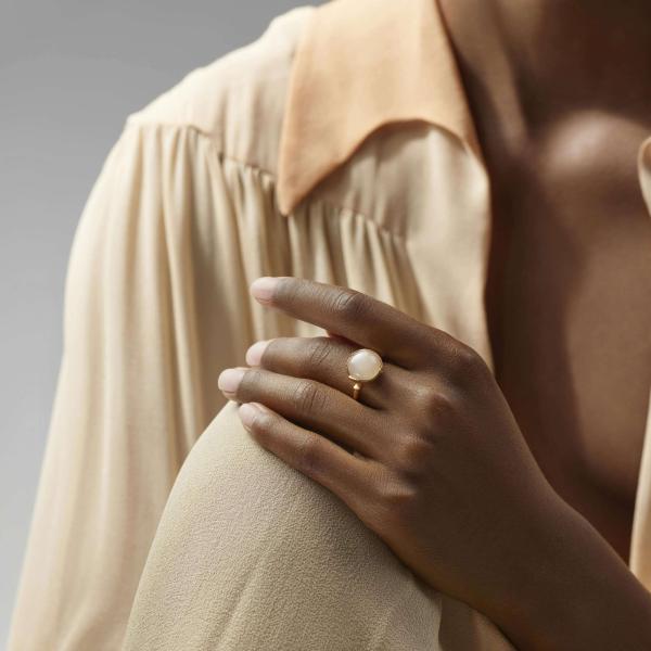 Ole Lynggaard Copenhagen Lotus Ring 2 (Ref: A2651-406)