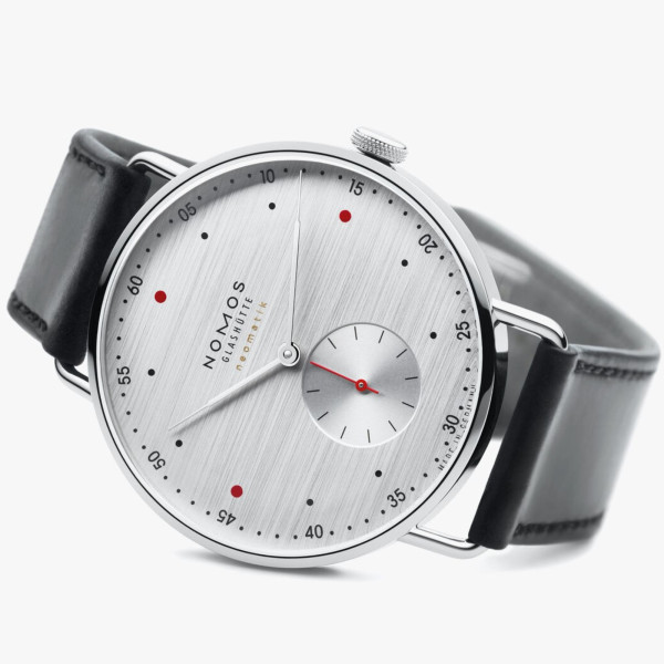 NOMOS Glashütte Metro neomatik 39 silvercut (Ref: 1114)