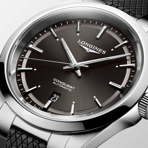 Longines CONQUEST (Ref: L3.830.4.52.9)