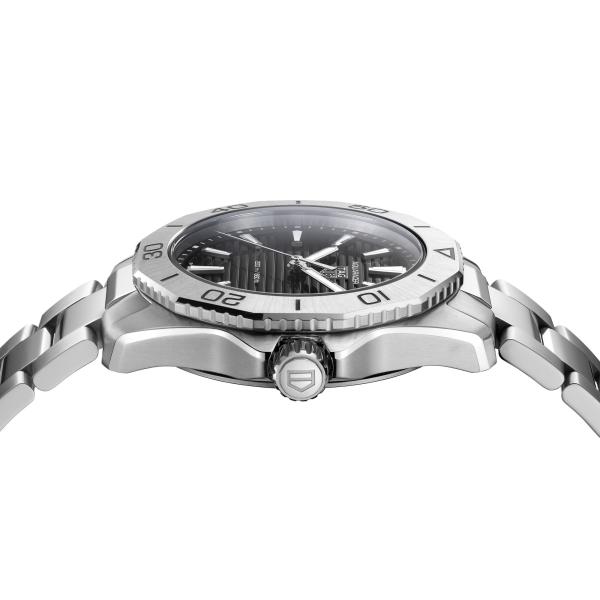 TAG Heuer TAG HEUER AQUARACER PROFESSIONAL 200 (Ref: WBP1110.BA0627)
