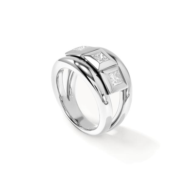 Tamara Comolli CURRICULUM VITAE Ring 3 small (Ref: R-CV3-s-Pr-wg)