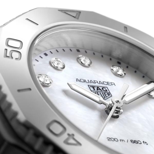 TAG Heuer TAG HEUER AQUARACER PROFESSIONAL 200 (Ref: WBP1416.BA0622)