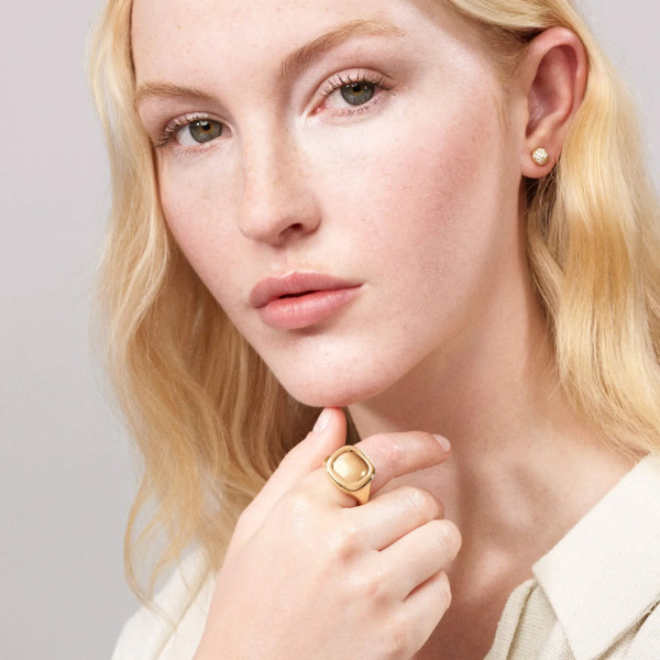 Ole Lynggaard Copenhagen Cushion Ring (Ref: A2839-401)