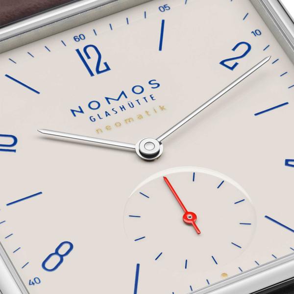 NOMOS Glashütte Tetra Neomatik Off White – 175 Years Watchmaking Glashütte (Ref: 421.S1)