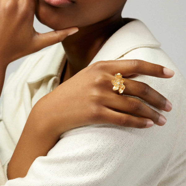 Ole Lynggaard Copenhagen Wild Rose Ring (Ref: A3219-401)