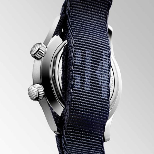 Longines The Longines Legend Diver  (Ref: L3.764.4.90.2)